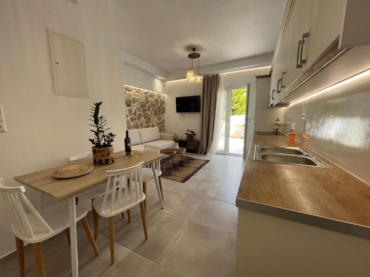 Aleria Central Apartments Naxos City Exterior photo