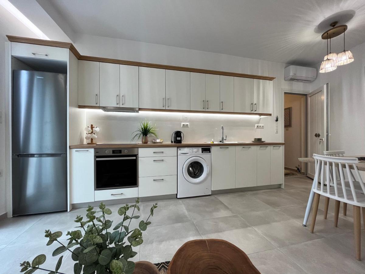 Aleria Central Apartments Naxos City Exterior photo